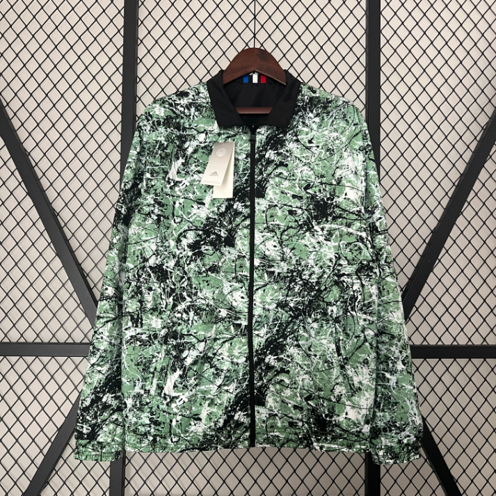 Manchester United FC Windbreaker