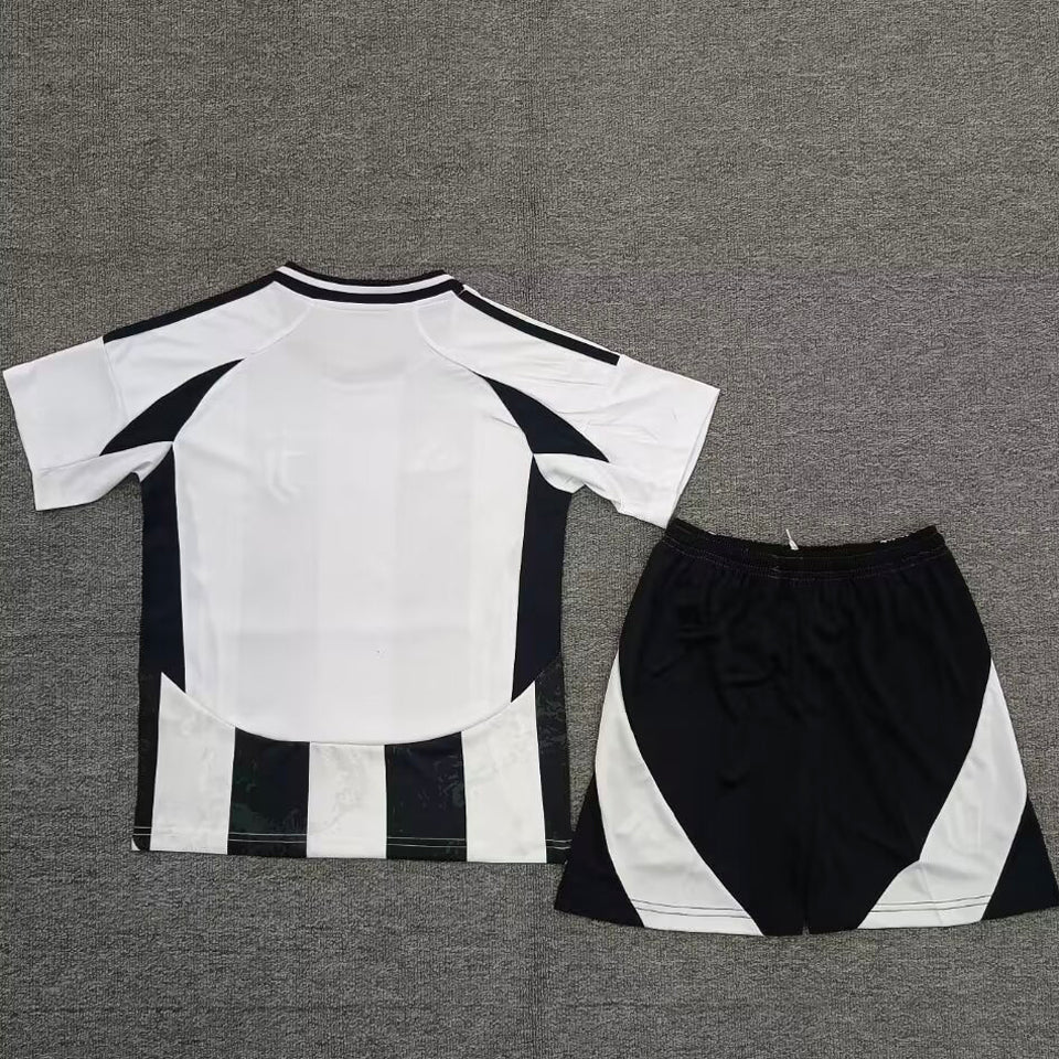 2024/25 Juventus Home Short Sleeve Jersey for Kids