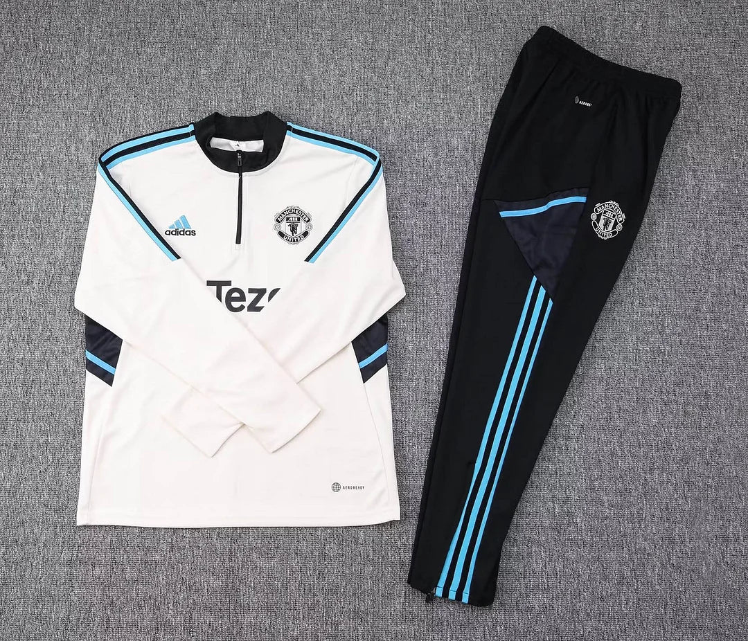 2023/2024 Manchester United White Tracksuit
