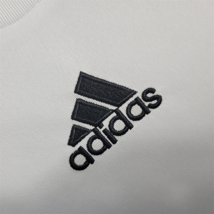 2009-10 Real Madrid CF Home Kit