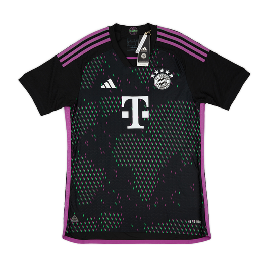 2023-24 FC Bayern München Away Kit