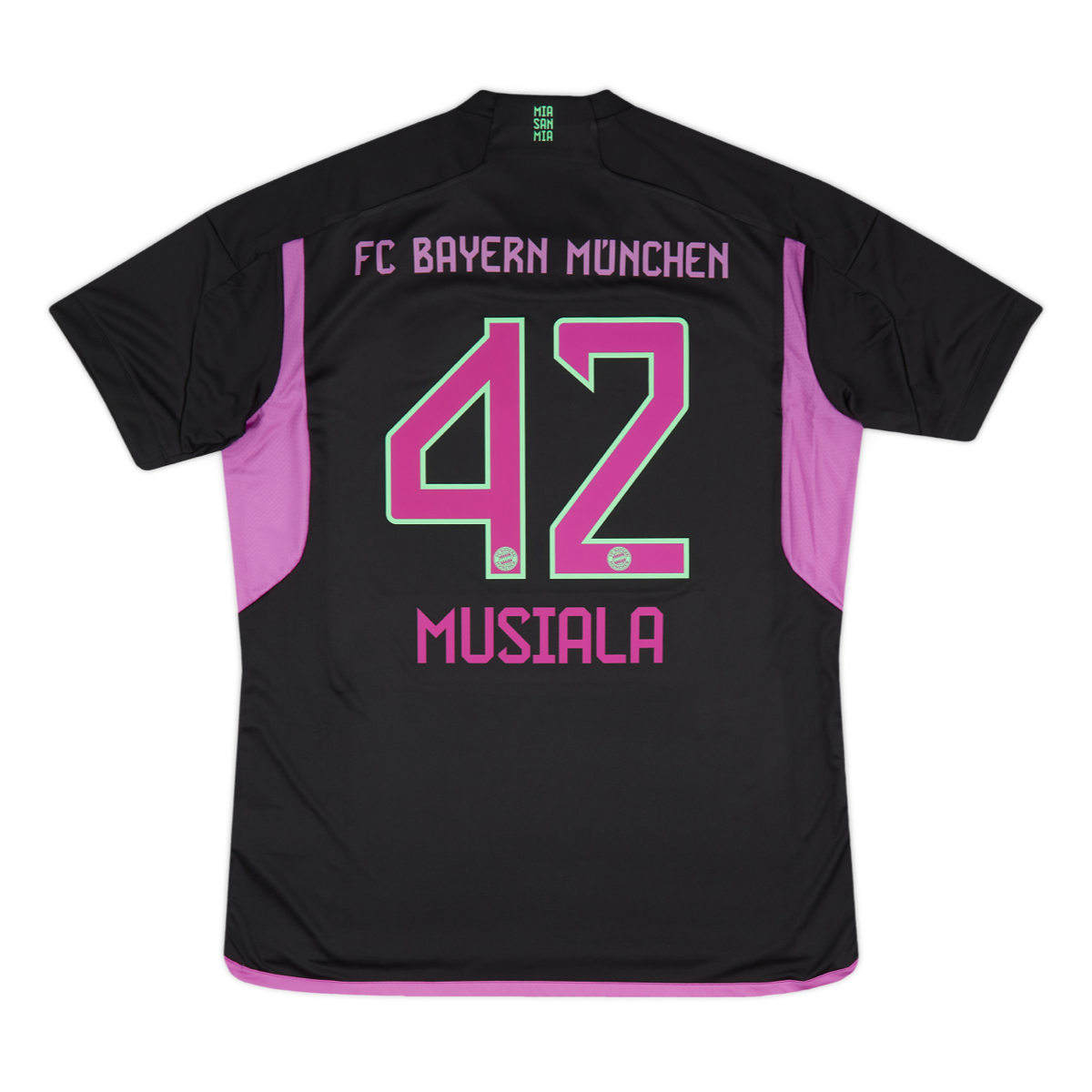 2023-24 FC Bayern München Away Kit