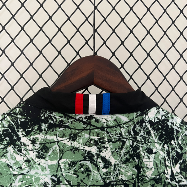 Manchester United FC Windbreaker