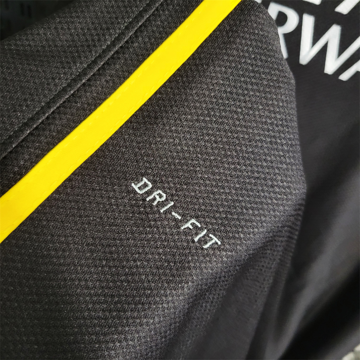 2013-14 FC Barcelona Third Kit