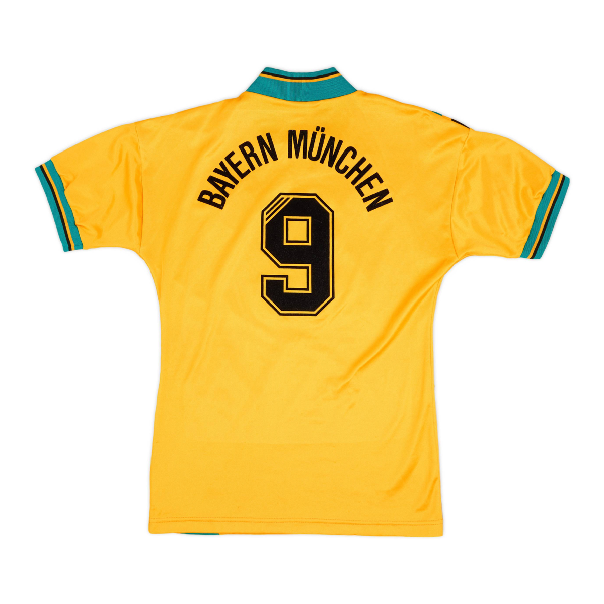 1993-94 FC Bayern München Away Kit