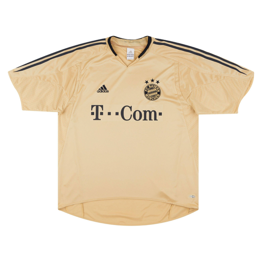 2004-05 FC Bayern München Away Kit