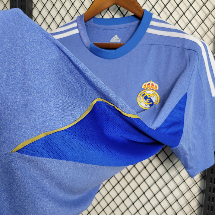 2013-14 Real Madrid CF Away Kit