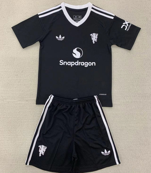 2024/25 Manchester United Goalkeeper Short Sleeve Jersey for Kids