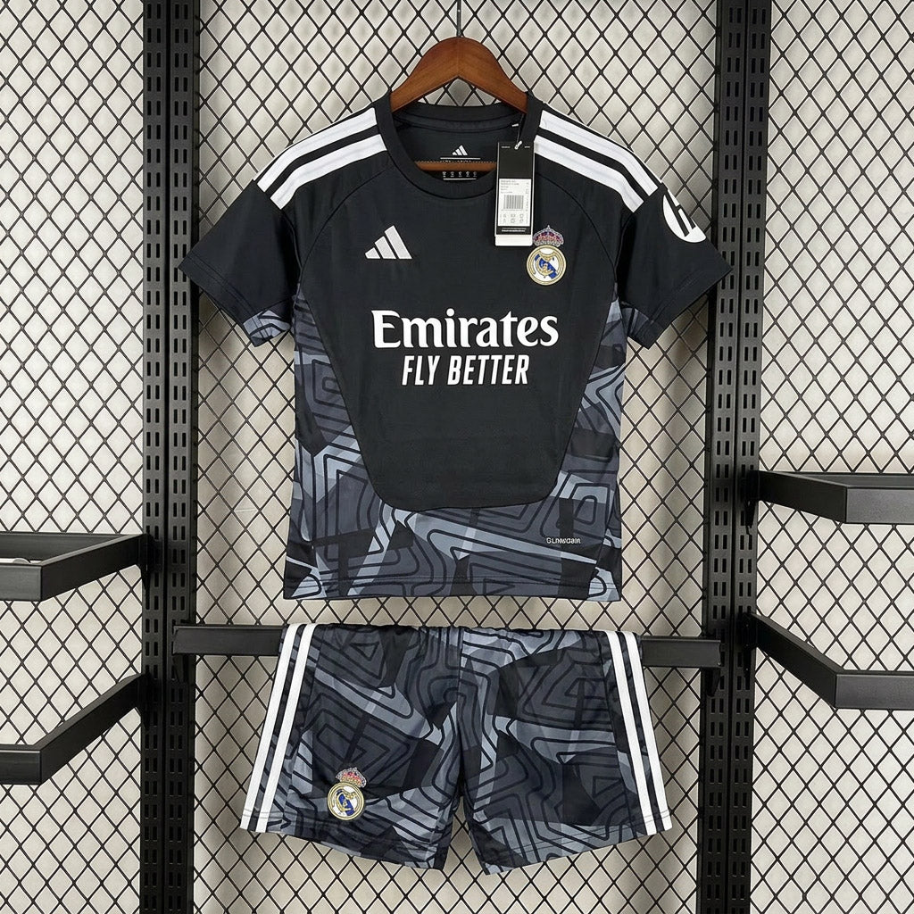 26/27 Real Madrid Goalkeeper Kit Kids