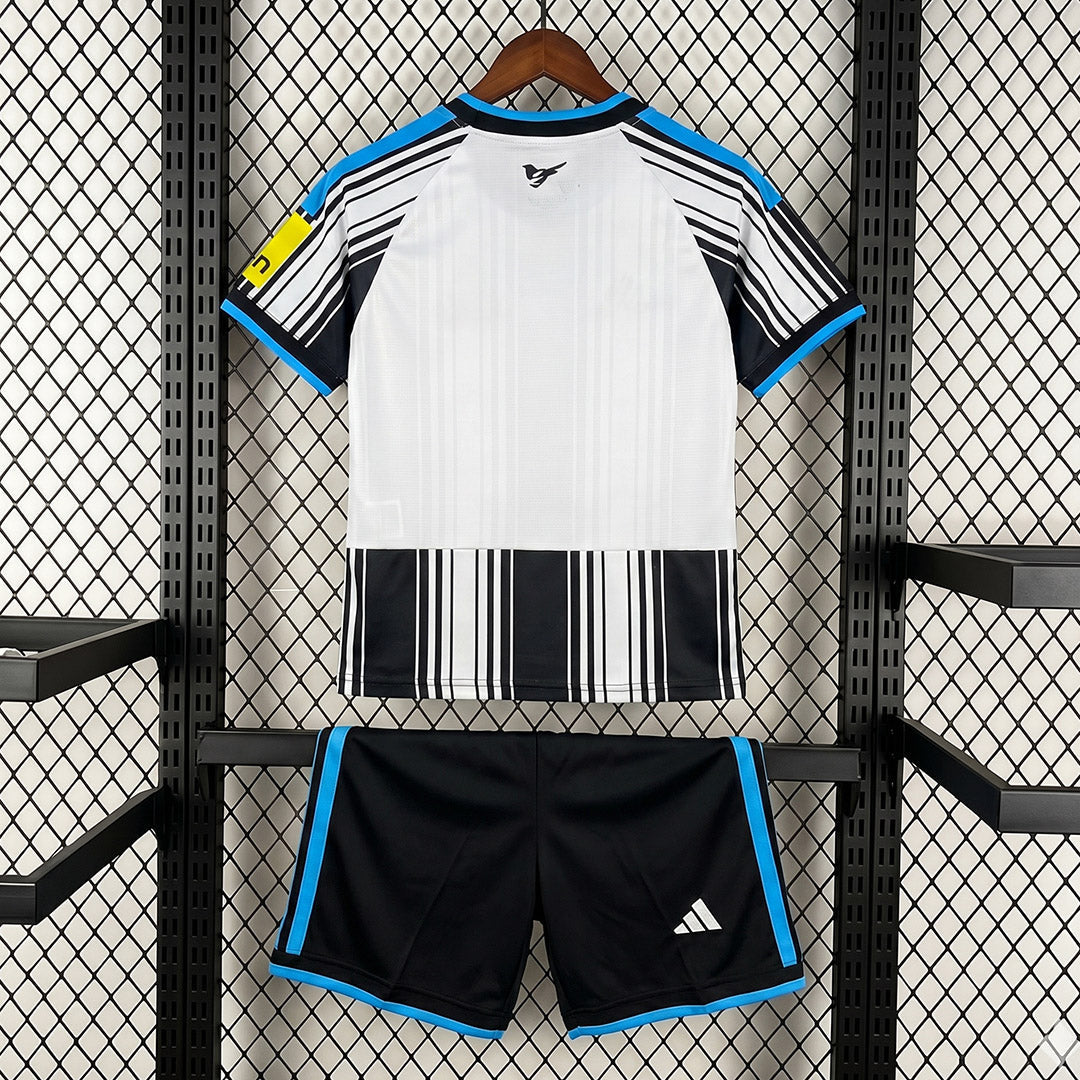 26/27 Newcastle United Home Kit Kids